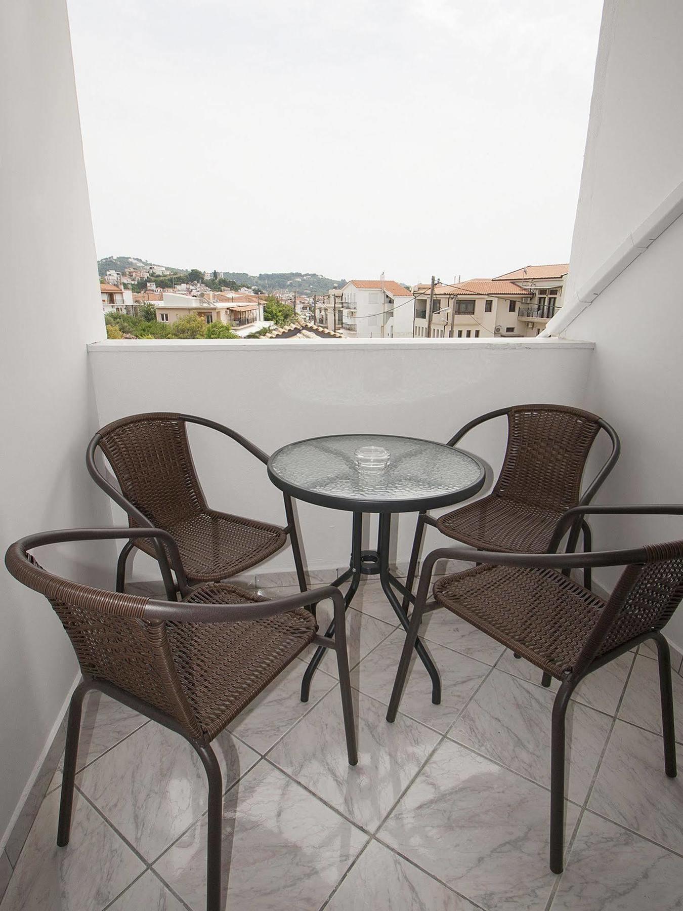Pineapple Skiathos Zewnętrze zdjęcie
